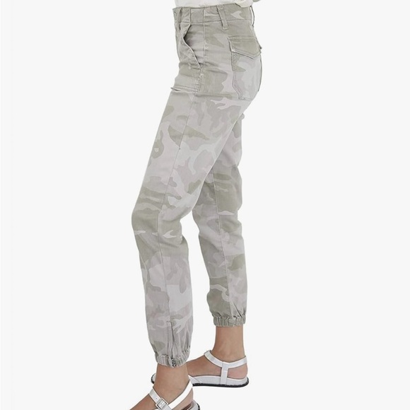 Paige Denim Mayslie Jogger in Camo Size 24 - Picture 3 of 5